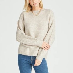 NWT Vigoss Cable Sleeve Sweater (Size Medium)